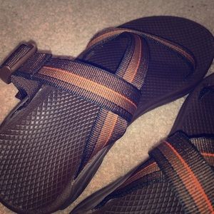 Chaco’s *Like New* Z Volt Sandal